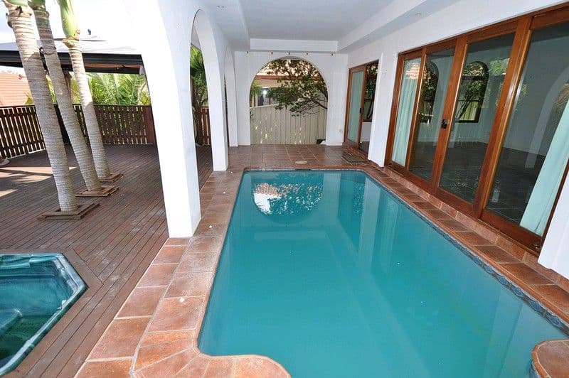 30 Tee Trees Boulevard, ARUNDEL QLD 4214, Arundel - Thumbnail 5