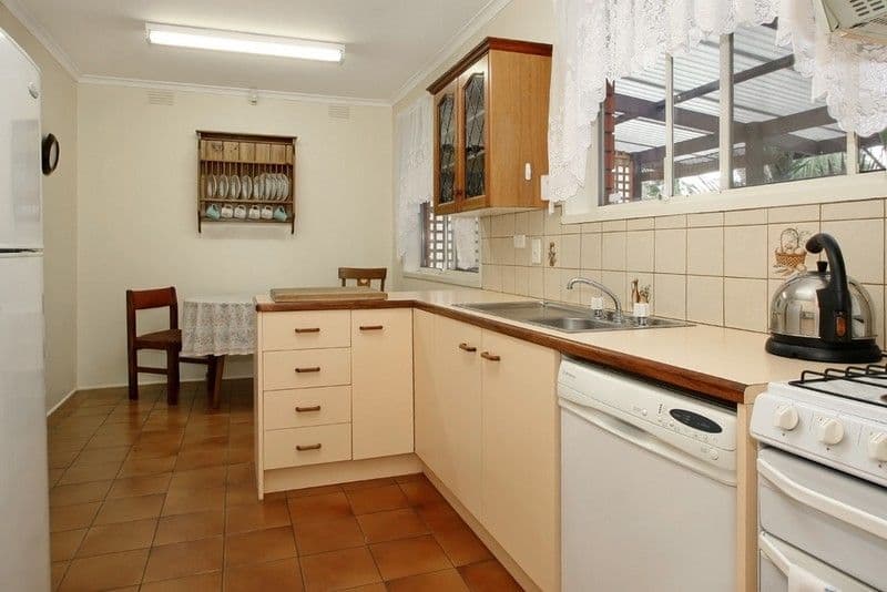 55 Linda Crescent, FERNTREE GULLY VIC 3156, Ferntree Gully - Thumbnail 3