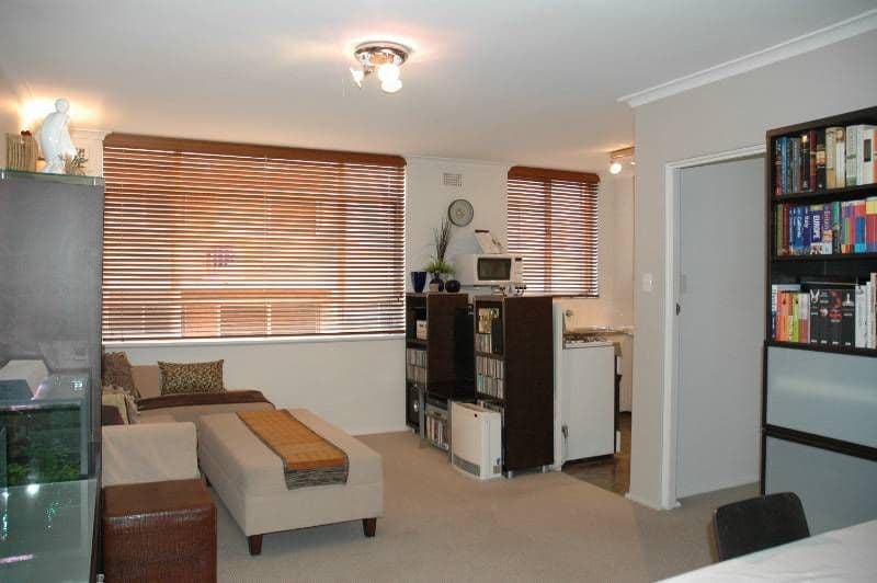 69 Florence Street, HORNSBY NSW 2077, Hornsby - Thumbnail 2