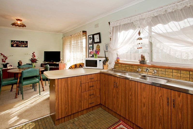 8 Eldine Court, GROVEDALE VIC 3216, Grovedale - Thumbnail 3