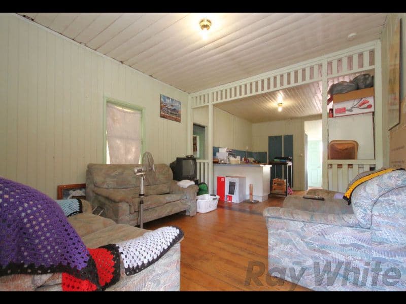32 Moffatt Street, Ipswich QLD 4305, Ipswich - Thumbnail 2
