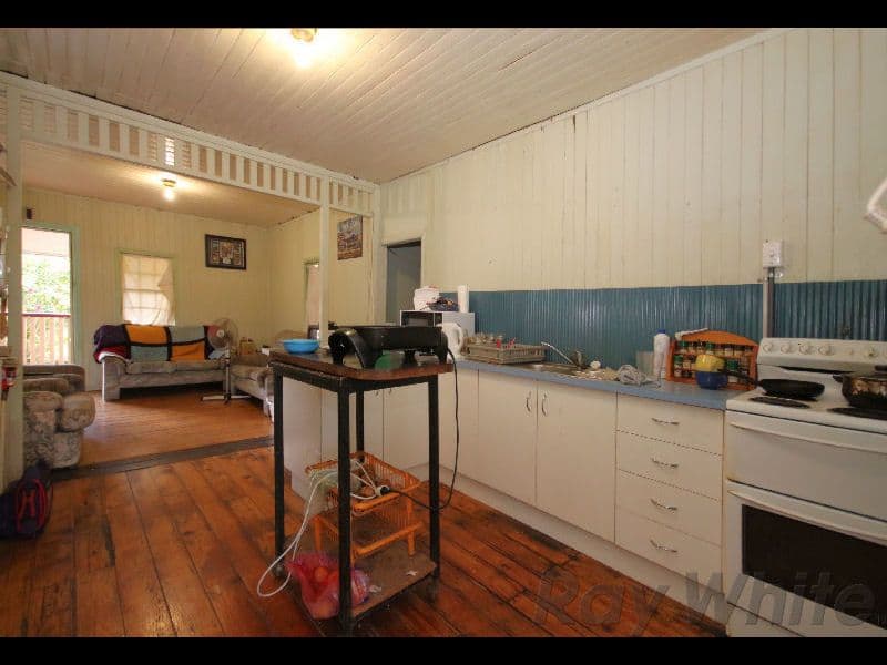 32 Moffatt Street, Ipswich QLD 4305, Ipswich - Thumbnail 3