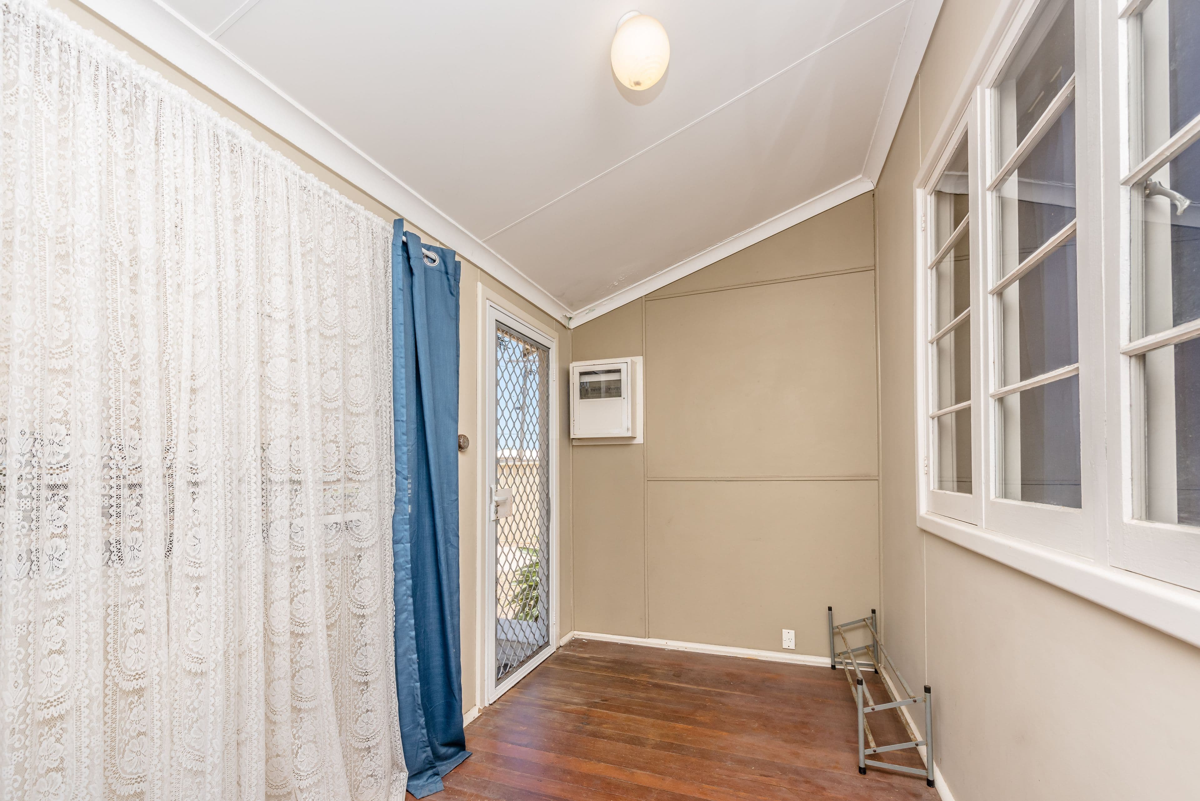 49 Whitfield Street, Beachlands WA 6530, Beachlands - Thumbnail 2