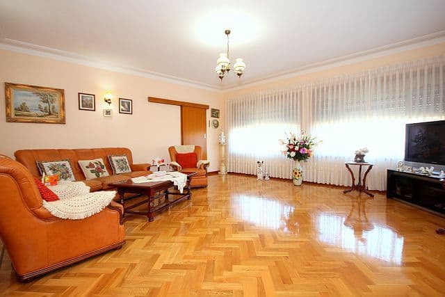3 Gerard Avenue, CONDELL PARK NSW 2200, Condell Park - Thumbnail 2
