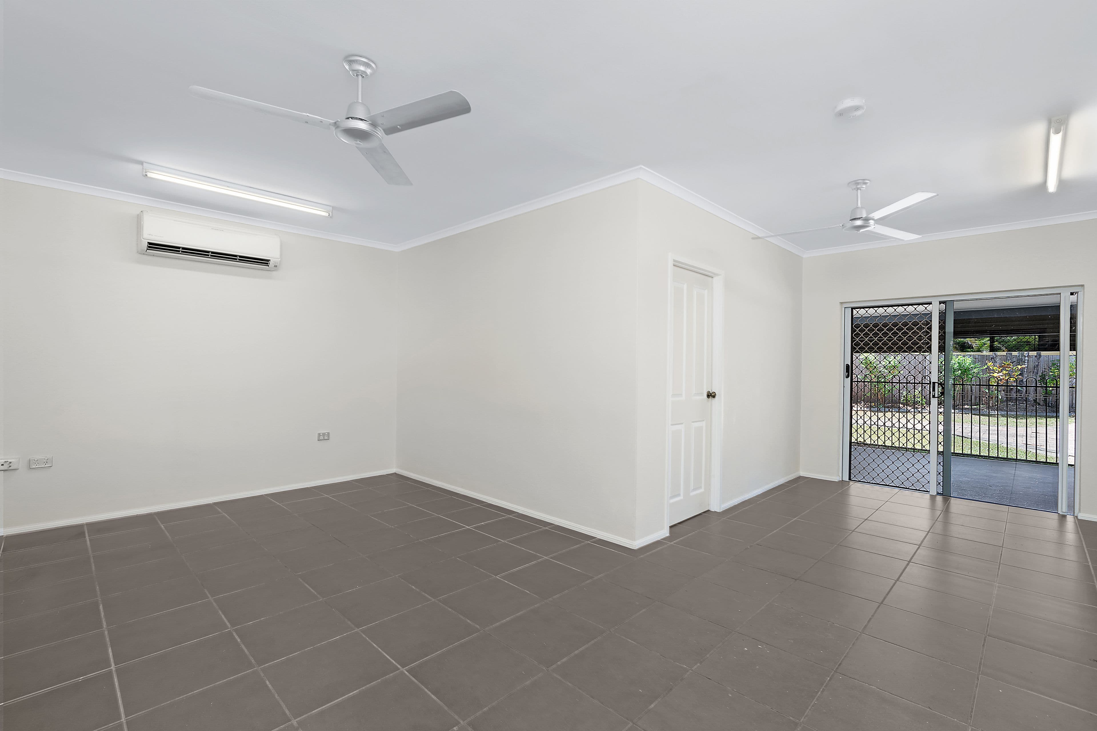18 Dugong Close, Bentley Park QLD 4869, Bentley Park - Thumbnail 6