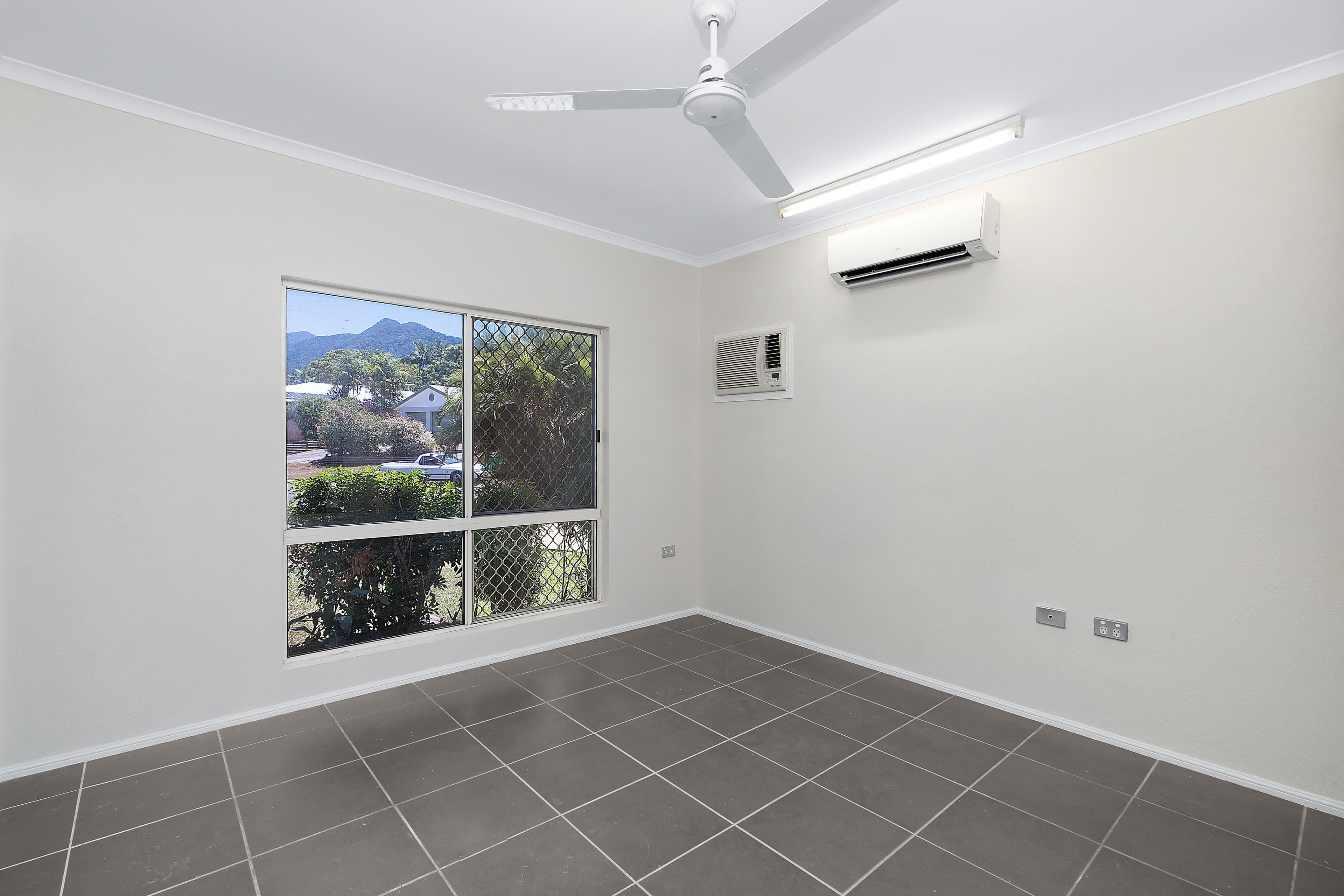 18 Dugong Close, Bentley Park QLD 4869, Bentley Park - Thumbnail 7