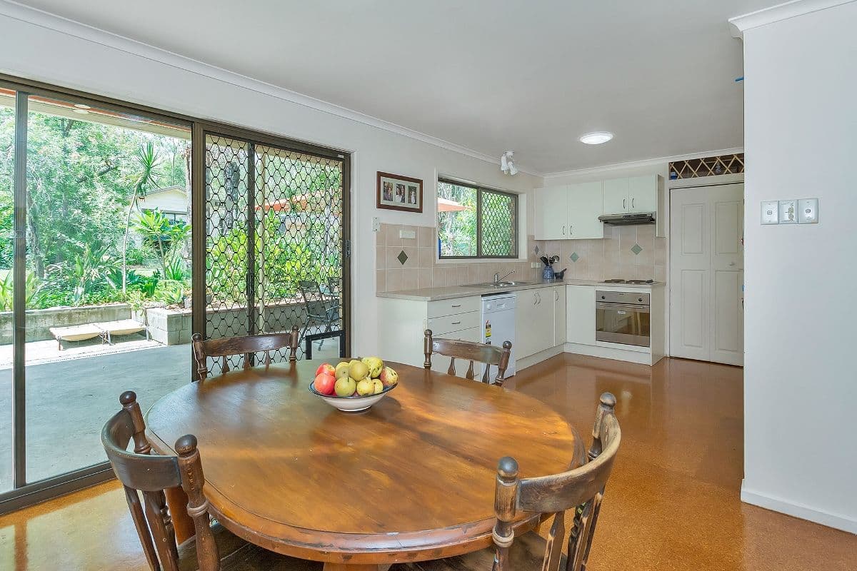 18 Elaine Street, Karalee QLD 4306, Karalee - Thumbnail 7
