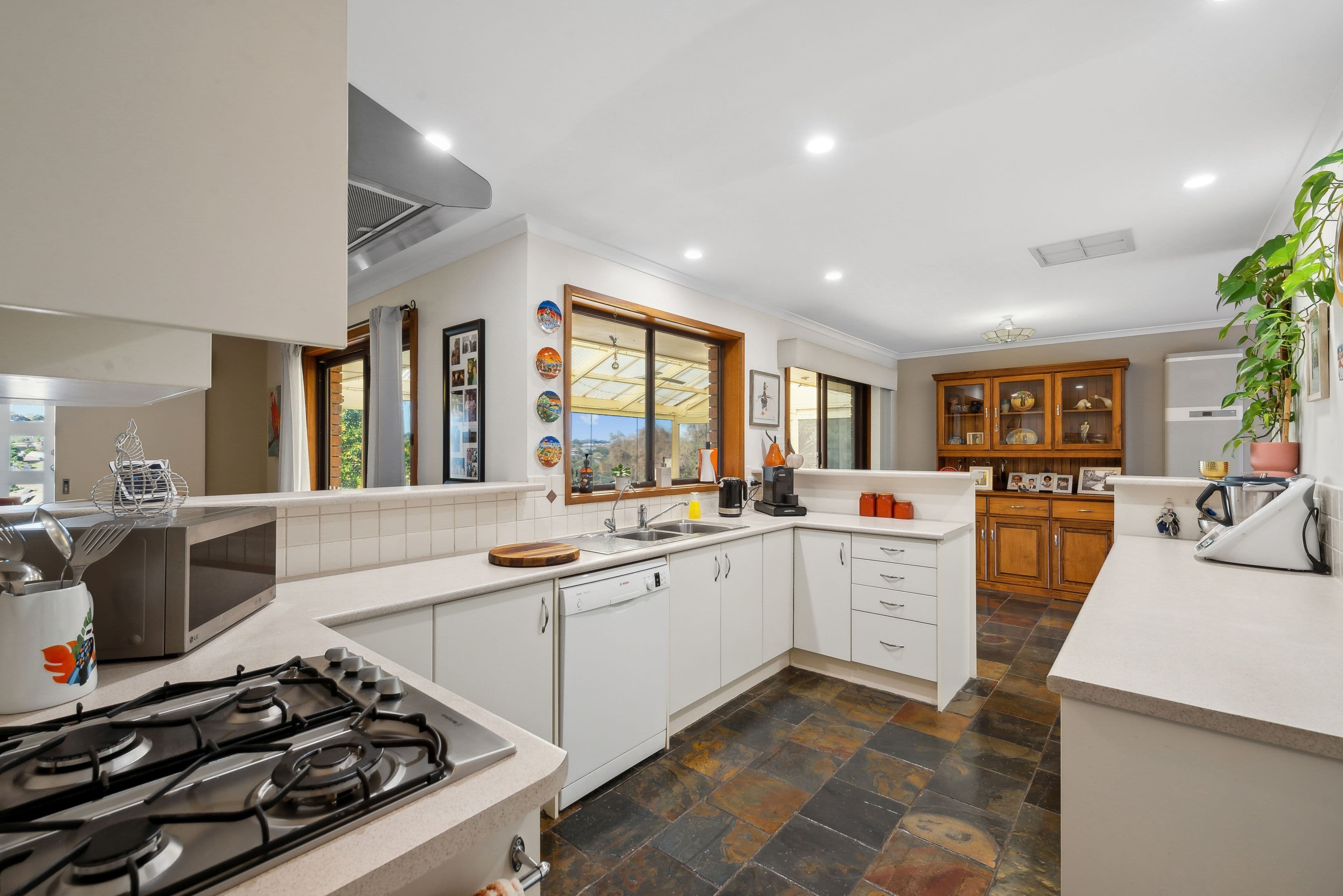 12 Berringa Street, Hallett Cove SA 5158, Hallett Cove - Thumbnail 5