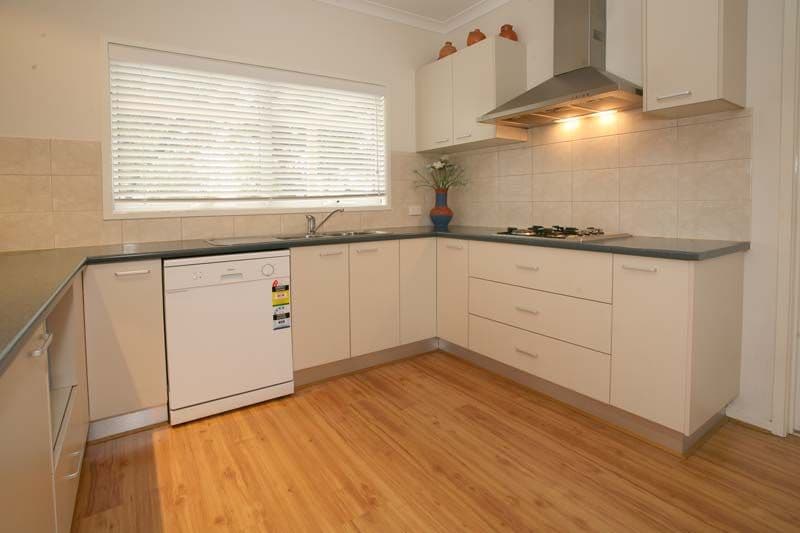 49 Wilma Avenue, MULGRAVE VIC 3170, Mulgrave - Thumbnail 3
