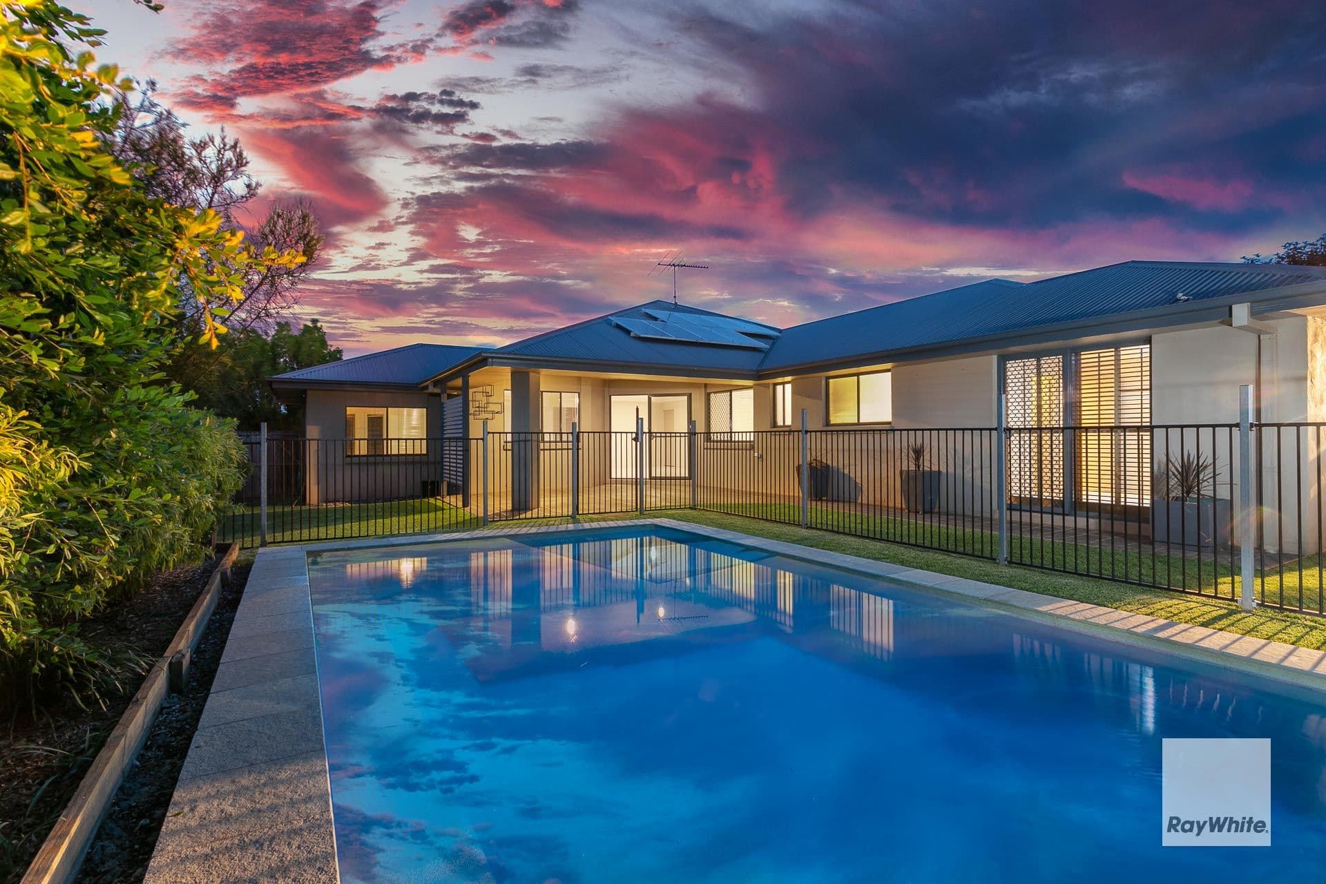 25 Cole Street, Redland Bay QLD 4165, Redland Bay - Image 1