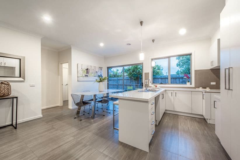 9 Hughes Parade, Reservoir VIC 3073, Reservoir - Thumbnail 6