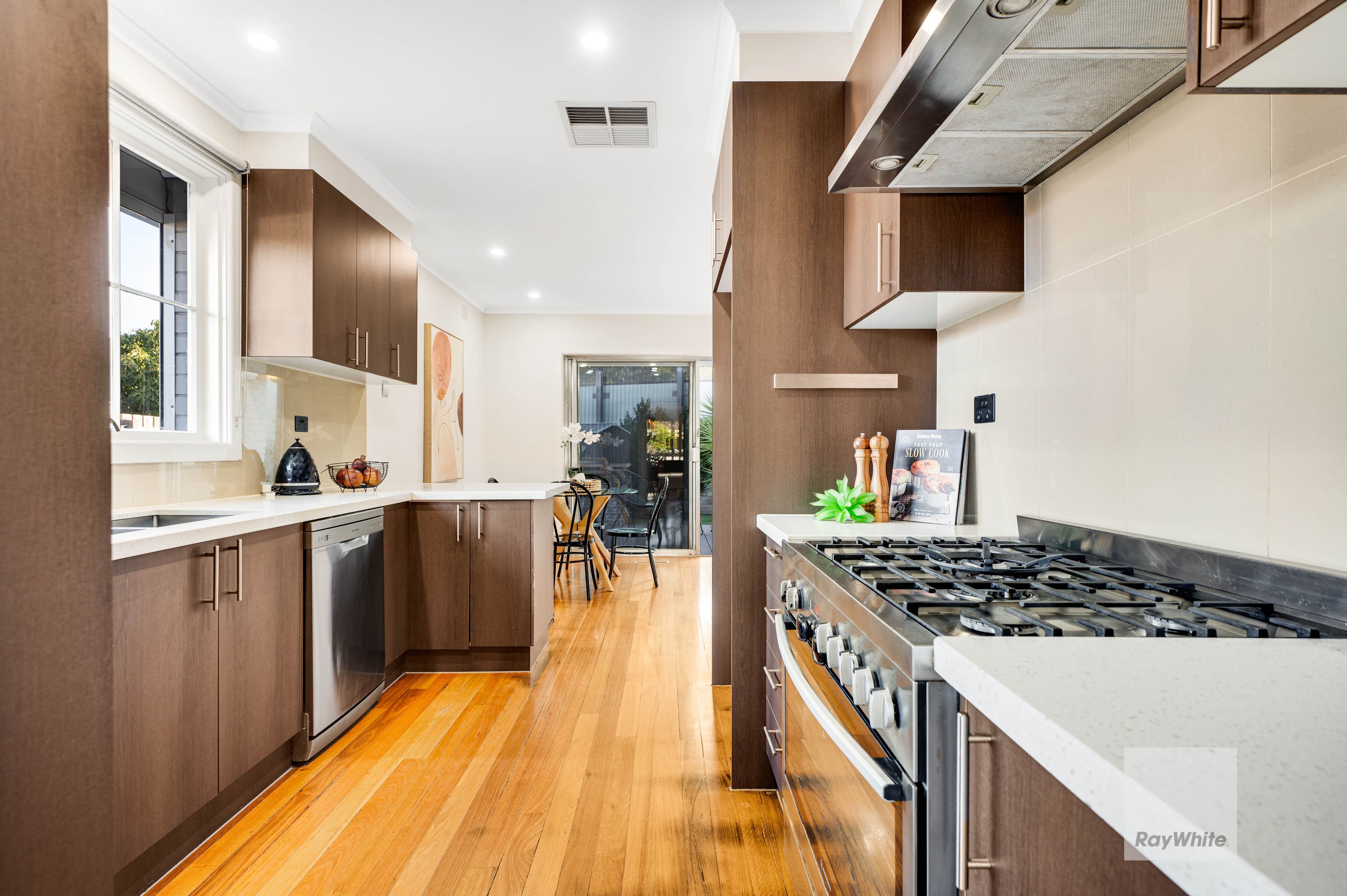 5 Fleetwood Court, Gladstone Park VIC 3043, Gladstone Park - Thumbnail 6