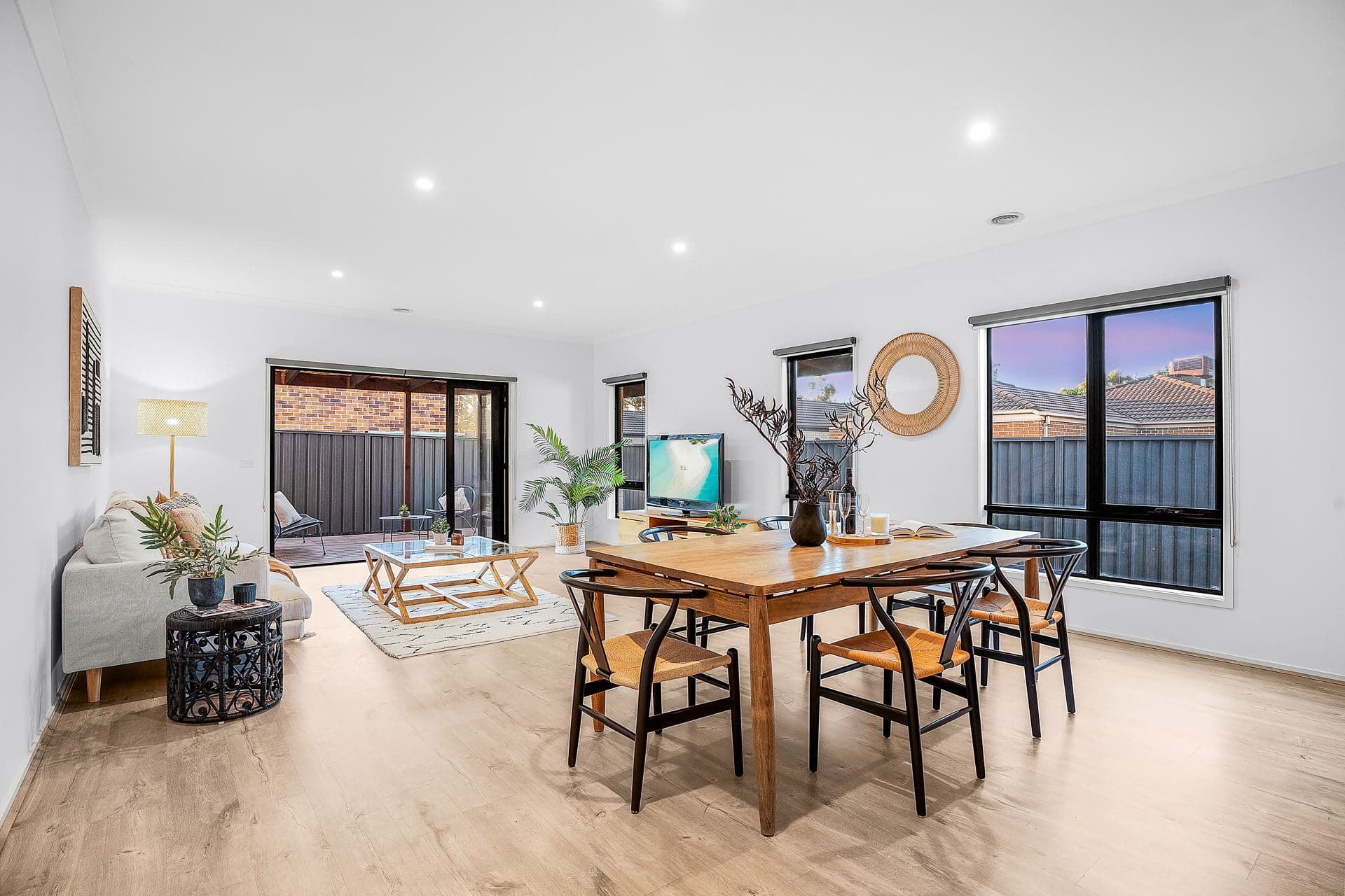 17 Abrus Circuit, Cranbourne North VIC 3977, Cranbourne North - Thumbnail 2