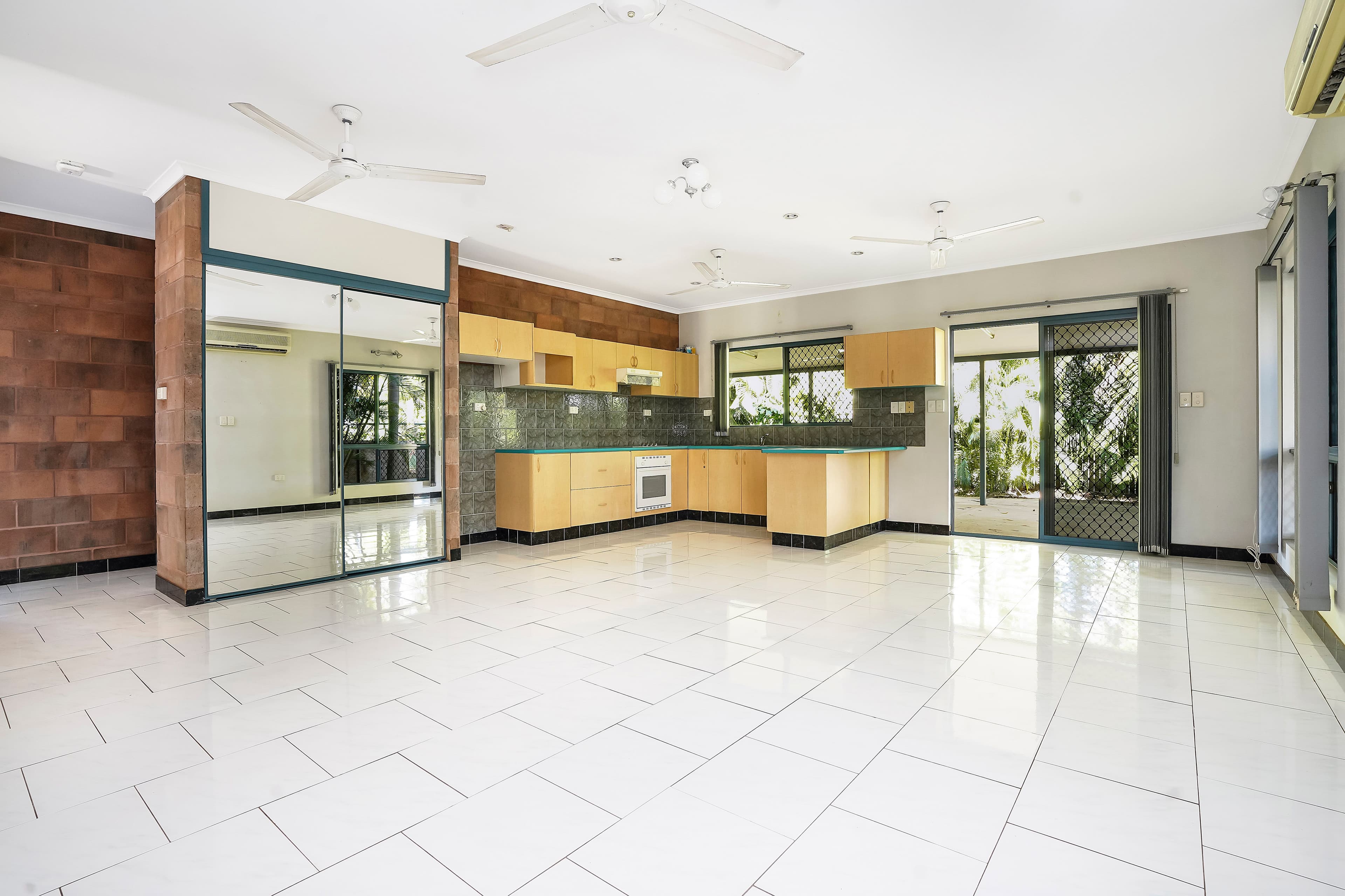 18 Trochus Crescent, Woolner NT 0820, Woolner - Thumbnail 3