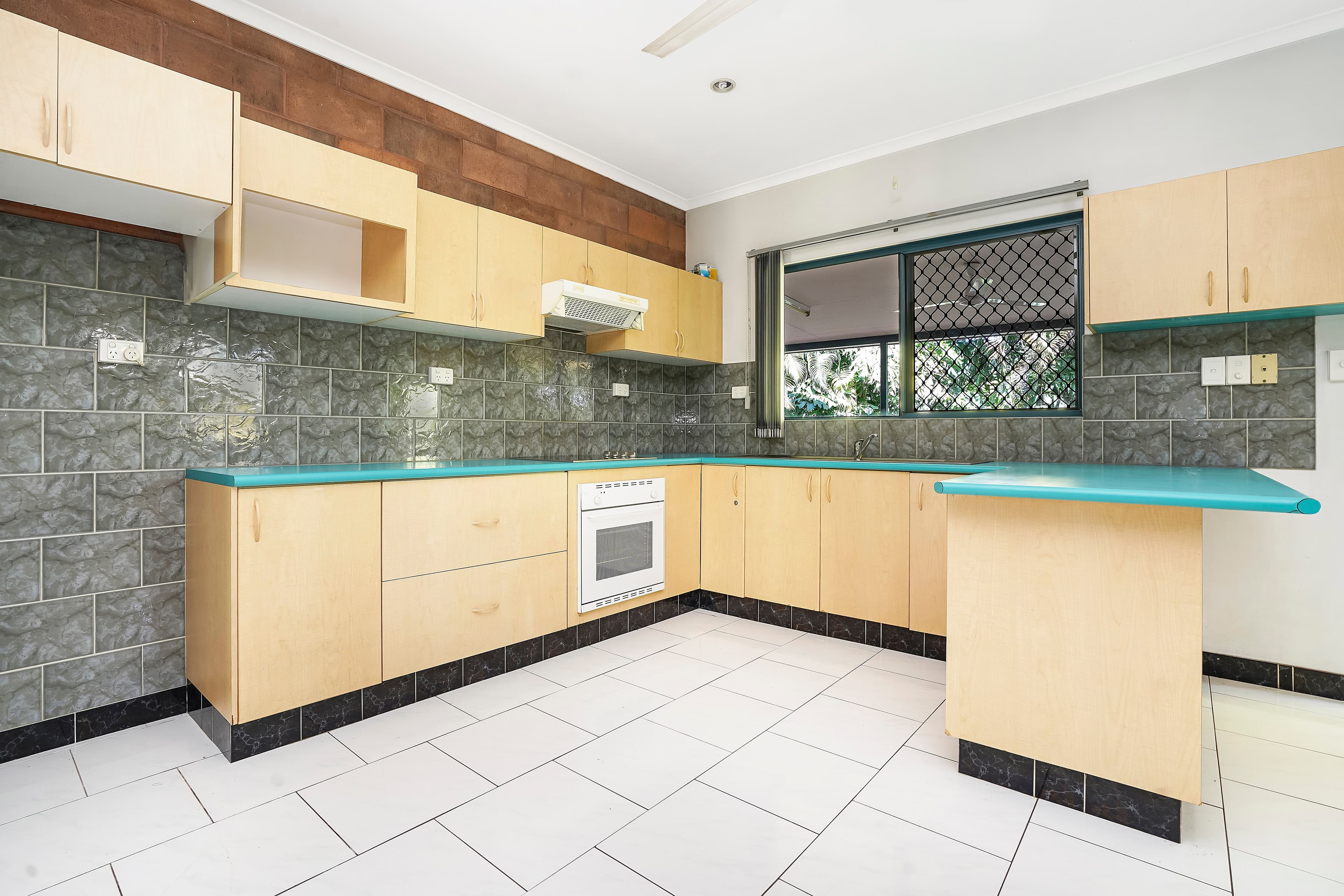 18 Trochus Crescent, Woolner NT 0820, Woolner - Thumbnail 4