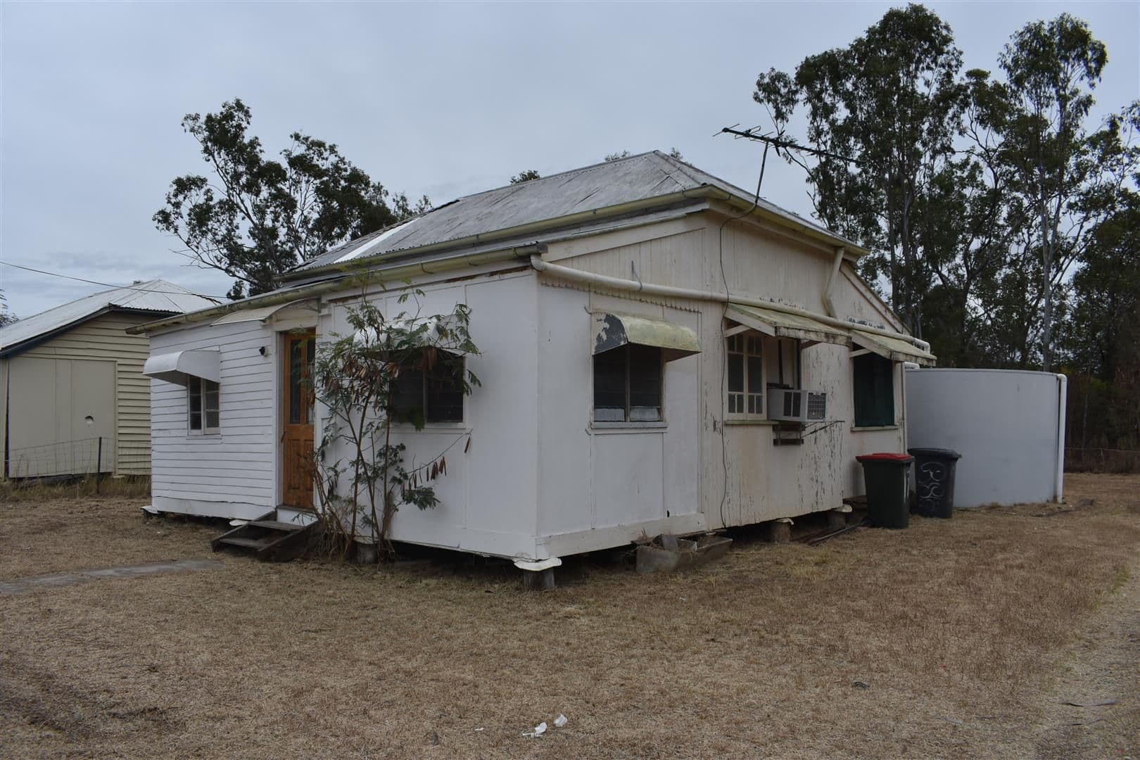 17 -19 Leichhardt Highway, Wowan QLD 4702, Wowan - Thumbnail 3