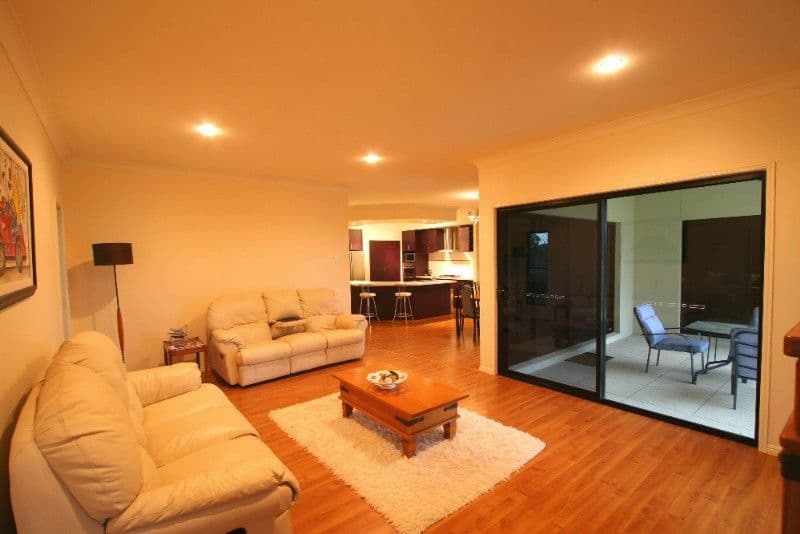 12 Raewood Close, CORAL COVE QLD 4670, Coral Cove - Thumbnail 8