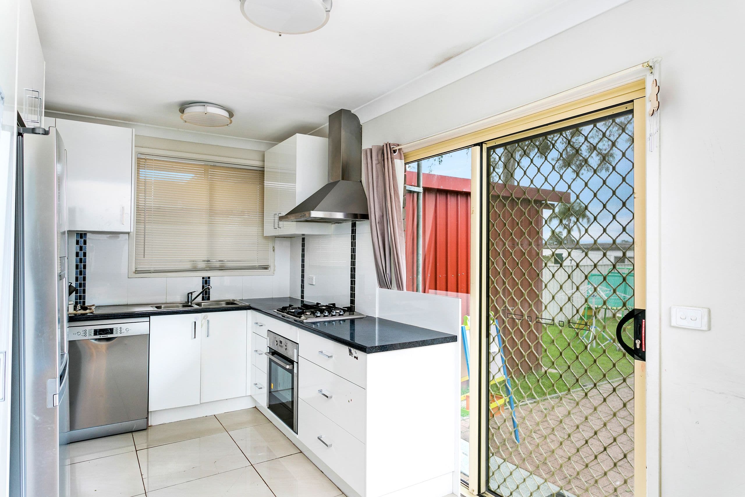 27 Croome Road, Albion Park Rail - Thumbnail 2
