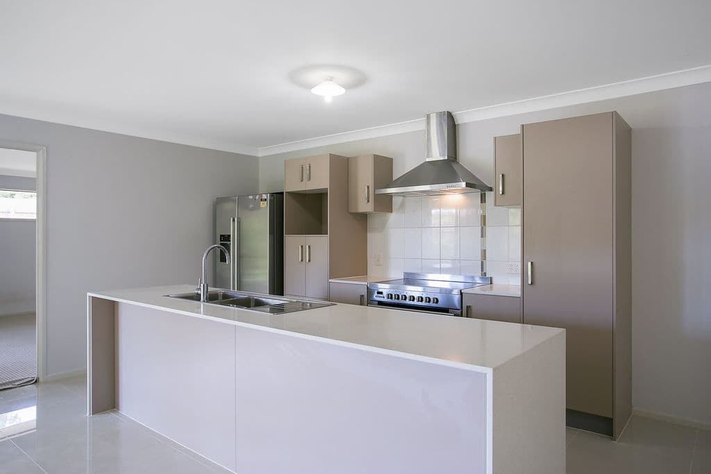 6 Coolibah Road, Gaven QLD 4211, Gaven - Thumbnail 2