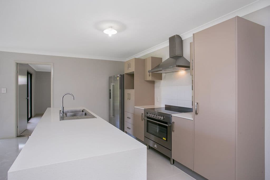 6 Coolibah Road, Gaven QLD 4211, Gaven - Thumbnail 3