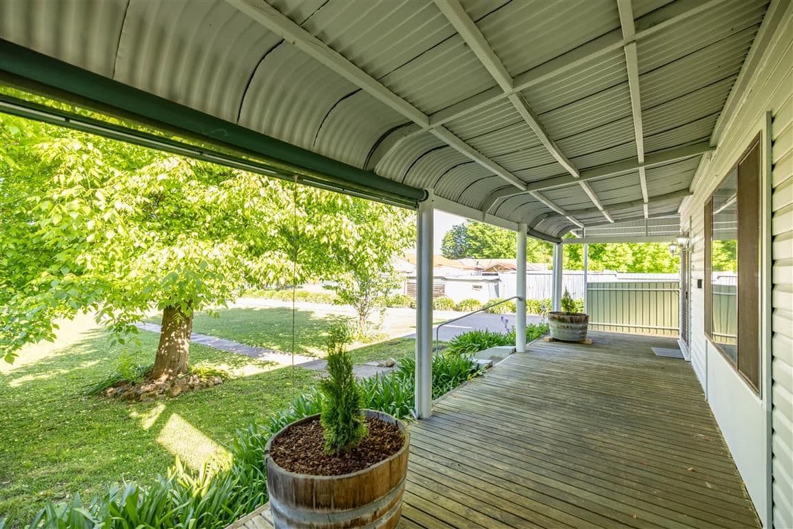 185 Capper Street, Tumut NSW 2720, Tumut - Thumbnail 3