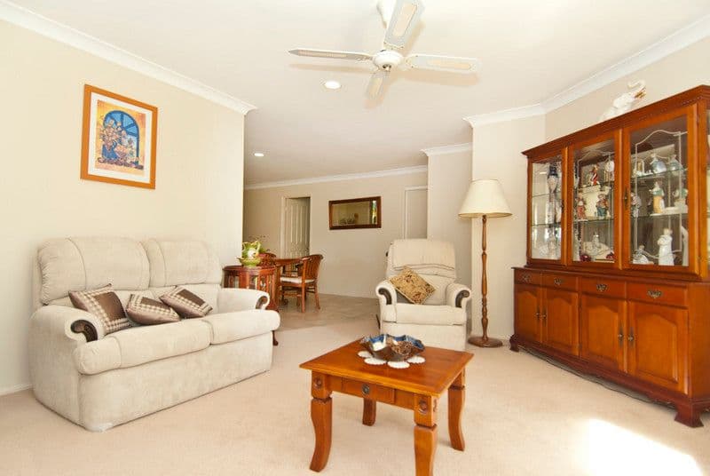 8 Holterman Court, MUDGEERABA QLD 4213, Mudgeeraba - Thumbnail 3