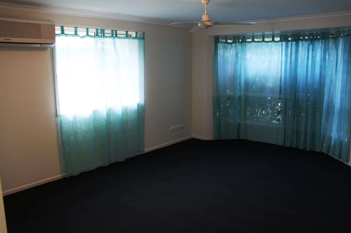 32 Geoffrey Thomas Drive, Tannum Sands QLD 4680, Tannum Sands - Thumbnail 4