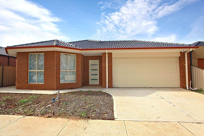 70 Moondani Avenue, ST ALBANS VIC 3021, St Albans - Image 1