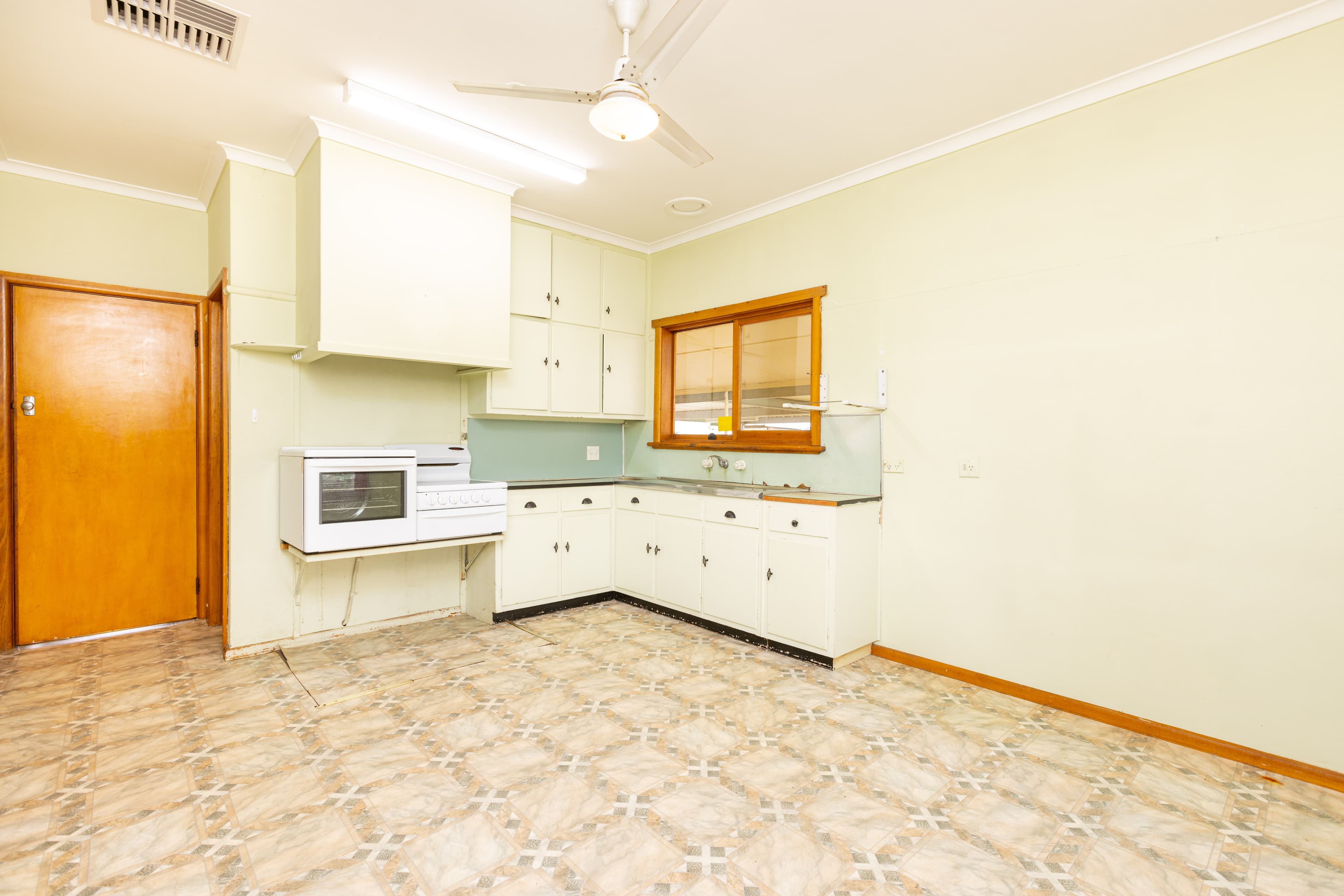 278 Morpung Avenue, Irymple VIC 3498, Irymple - Thumbnail 6