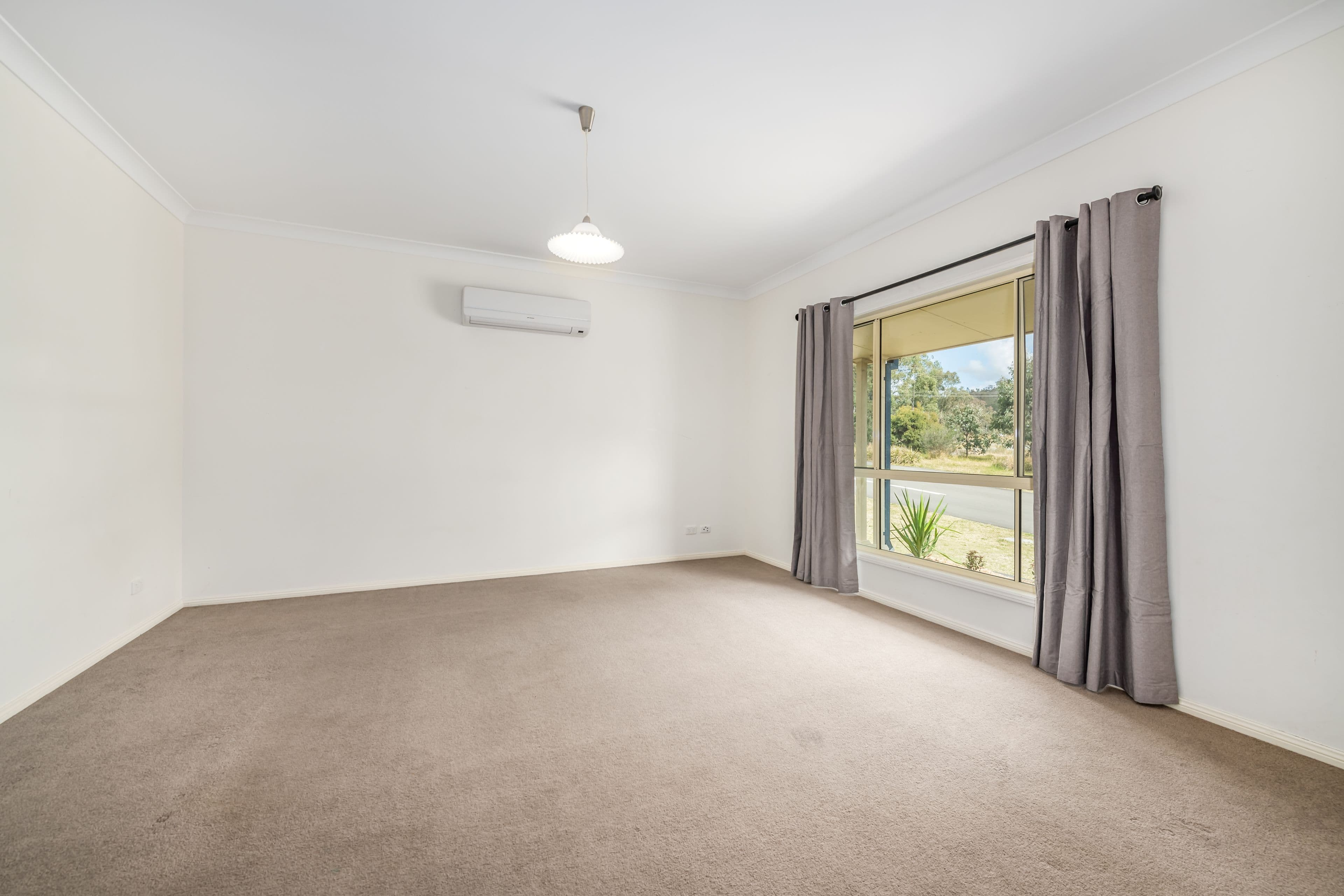 4 Hillview Avenue, Dungog NSW 2420, Dungog - Thumbnail 5