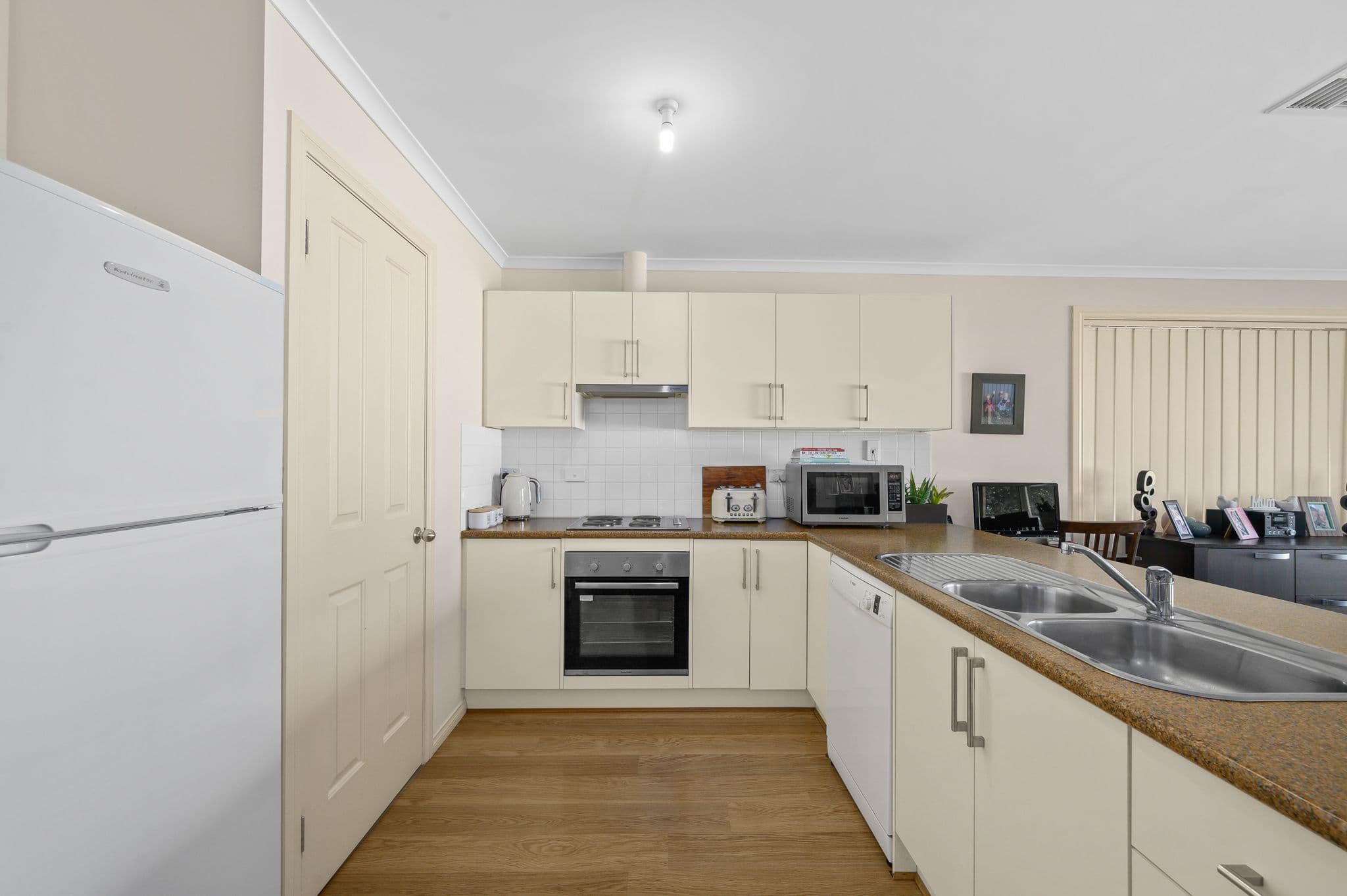 2B Plymouth Street, Aldinga Beach SA 5173, Aldinga Beach - Thumbnail 4