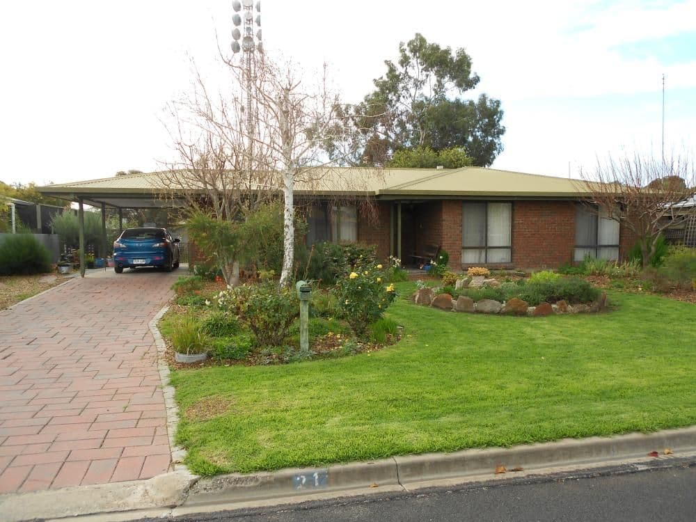 21 Edward Street, BORDERTOWN SA 5268, Bordertown - Image 1
