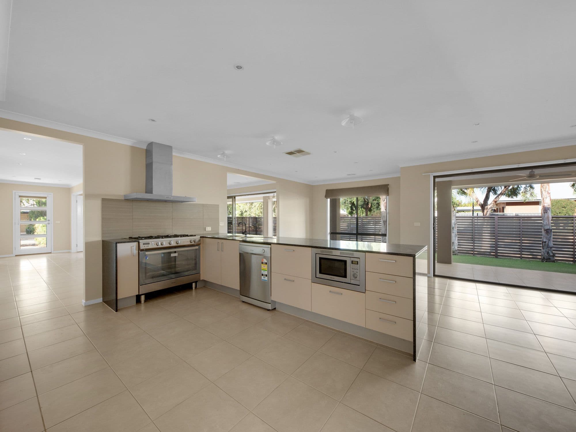15 Shelton Drive, Salisbury East SA 5109, Salisbury East - Thumbnail 2