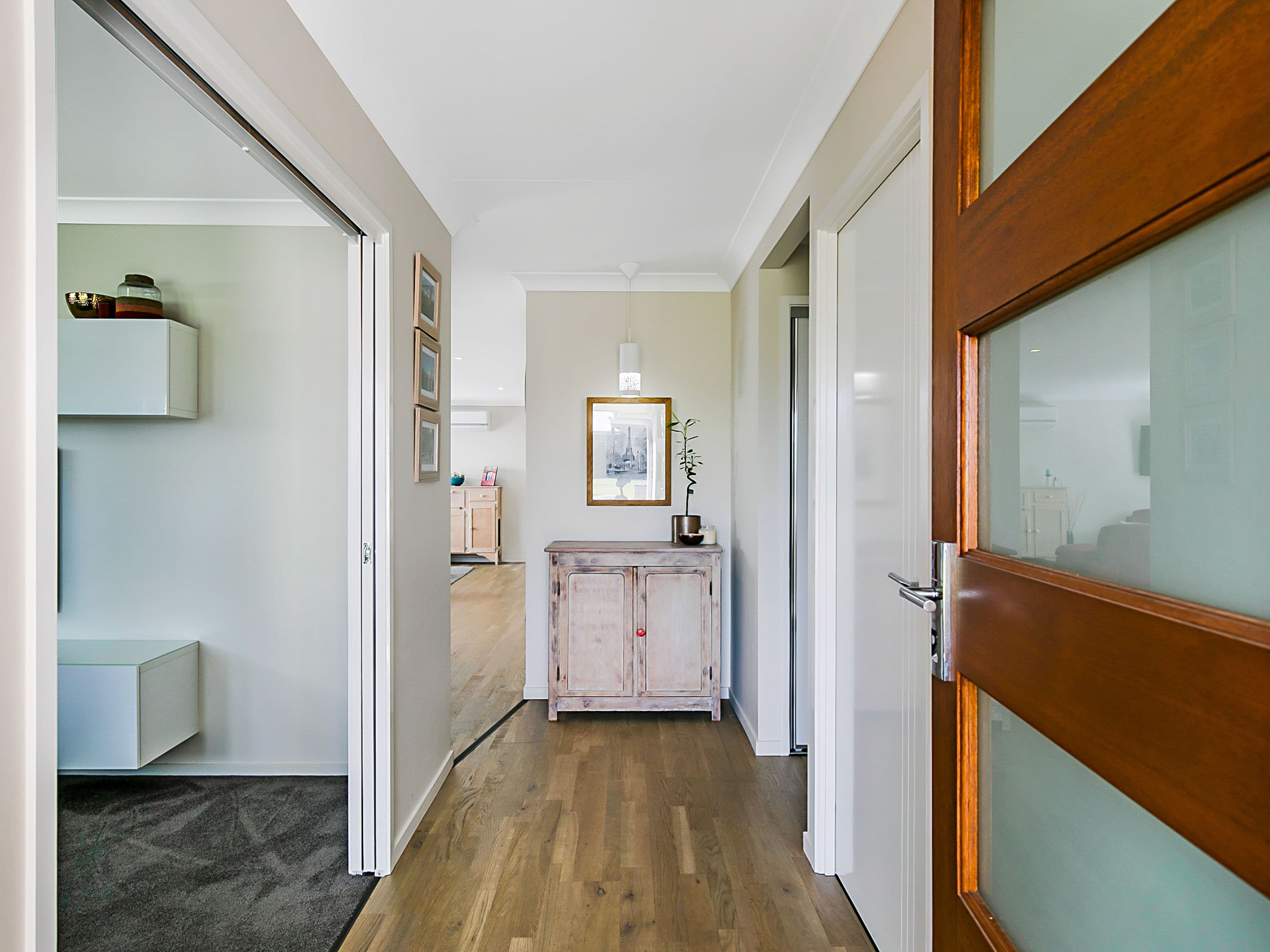 30 Pugh Street, Middle Ridge QLD 4350, Middle Ridge - Thumbnail 2