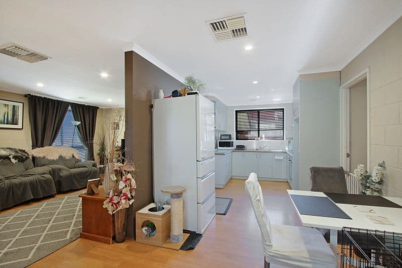 19 Waratah Way, Wodonga VIC 3690, Wodonga - Thumbnail 4