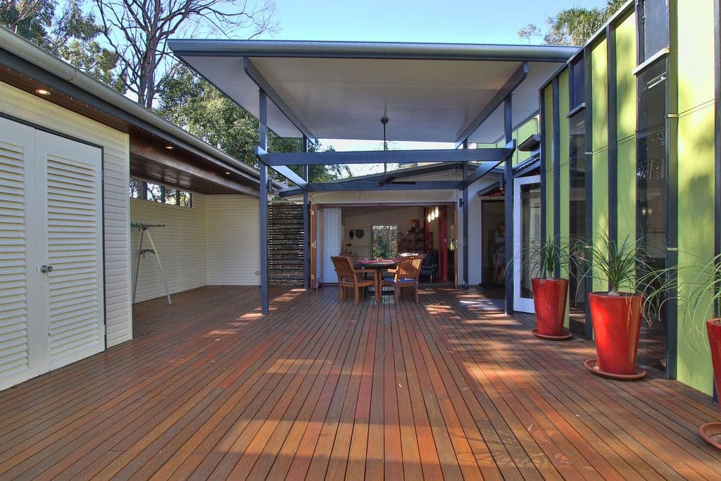 817 Cavendish Road, Holland Park QLD 4121, Holland Park - Thumbnail 2
