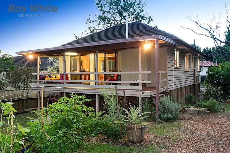 2 Hefferan Street, FAIRFIELD QLD 4103, Fairfield - Image 1