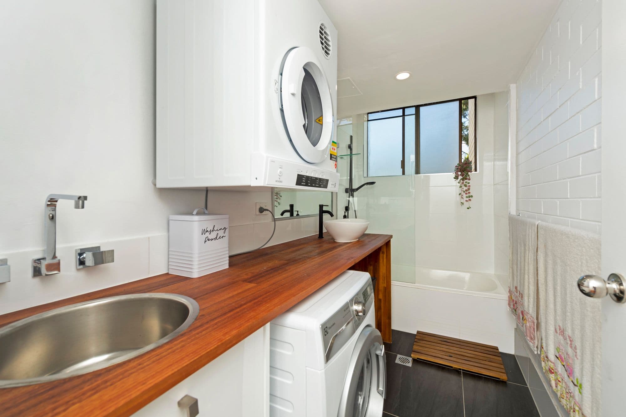 40 Murev Way, Carrara QLD 4211, Carrara - Thumbnail 8