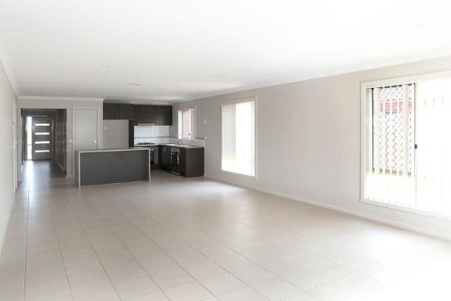 413 McGraths Road, WYNDHAM VALE VIC 3024, Wyndham Vale - Thumbnail 3