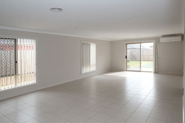 413 McGraths Road, WYNDHAM VALE VIC 3024, Wyndham Vale - Thumbnail 4