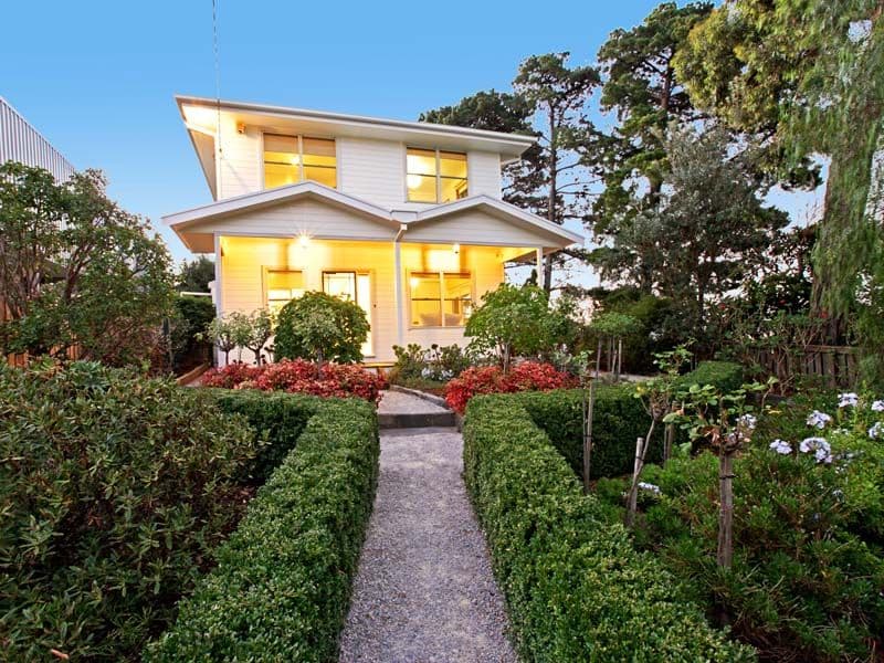 7 Seaview Parade, BELMONT VIC 3216, Belmont - Thumbnail 2