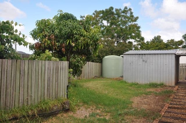 56 Dalzell Crescent, DARLING HEIGHTS QLD 4350, Darling Heights - Thumbnail 8