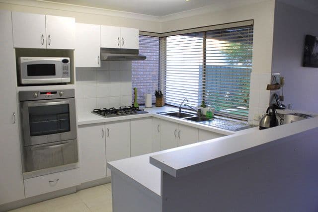 17 Ellen Brook Drive, The Vines WA 6069, The Vines - Thumbnail 6