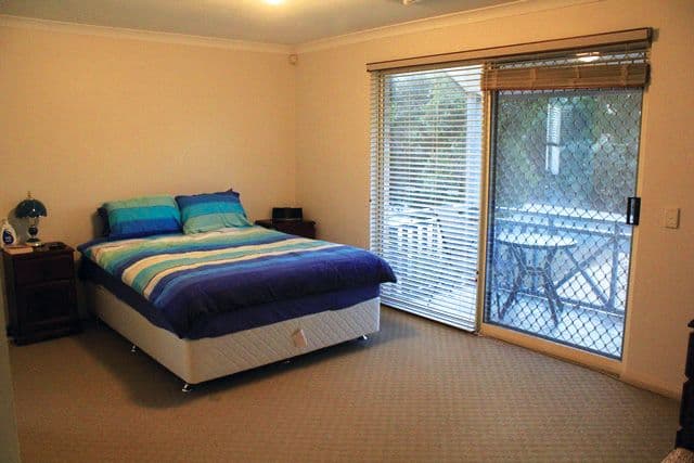 17 Ellen Brook Drive, The Vines WA 6069, The Vines - Thumbnail 8