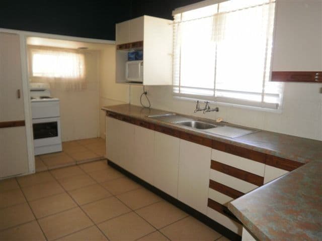 21 Eiser Street, Harristown QLD 4350, Harristown - Thumbnail 3