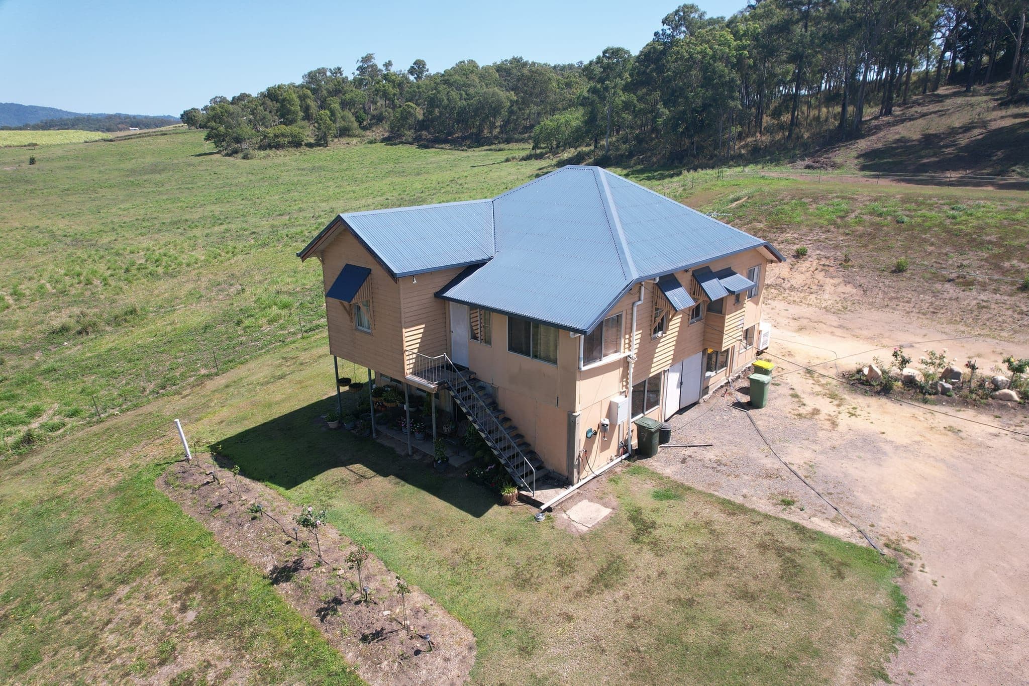633 West Plane Creek, Sarina QLD 4737, Sarina - Image 1
