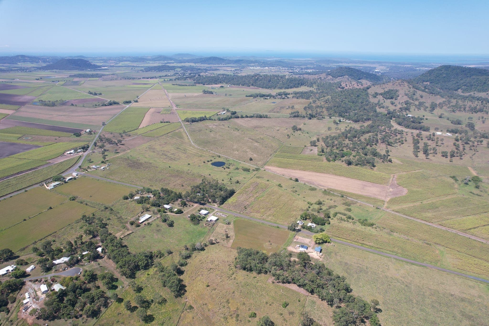 633 West Plane Creek, Sarina QLD 4737, Sarina - Thumbnail 2
