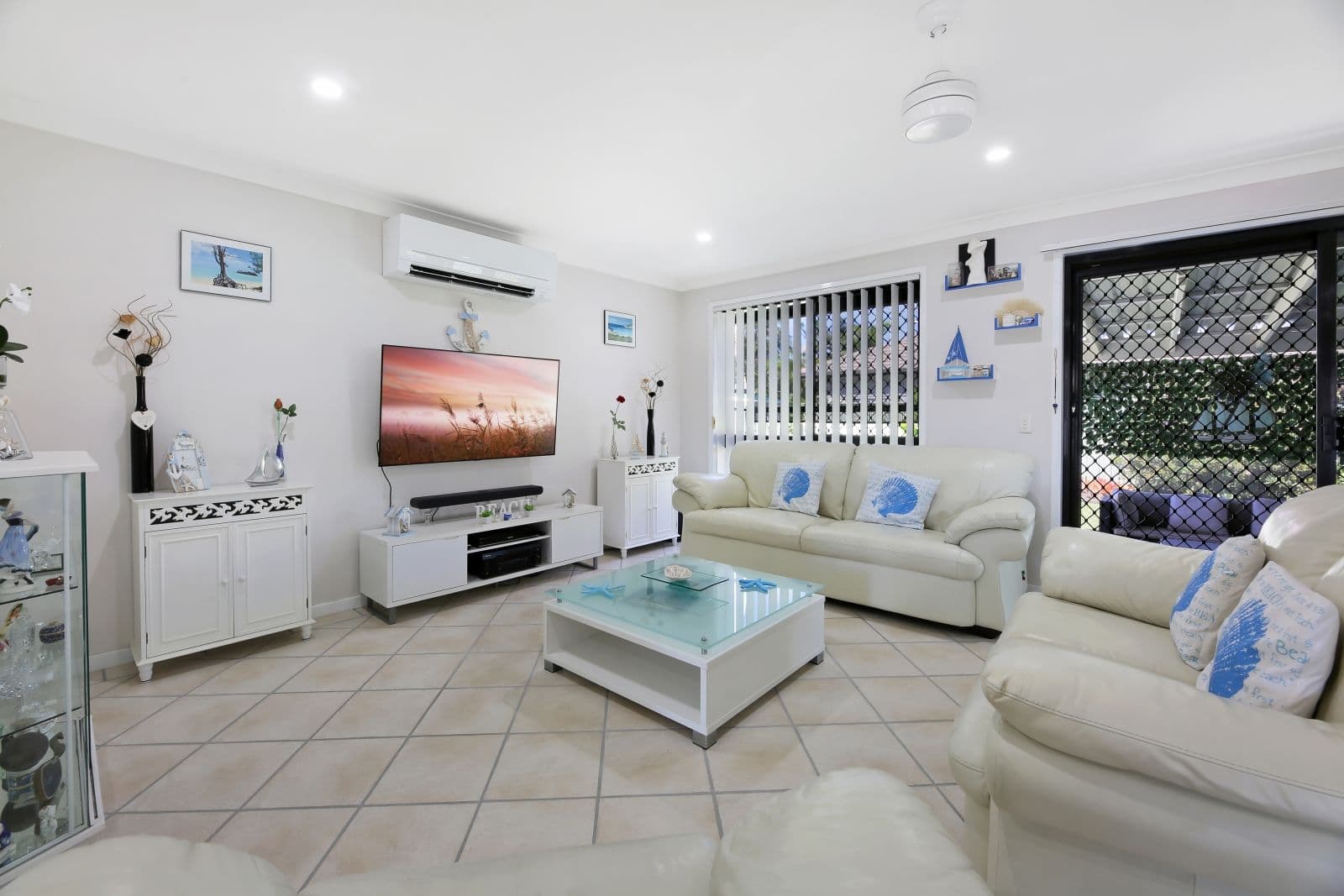 13 Dunlin Drive, Burleigh Waters QLD 4220, Burleigh Waters - Thumbnail 2