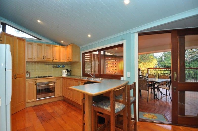 97 Perth Street, CAMP HILL QLD 4152, Camp Hill - Thumbnail 3
