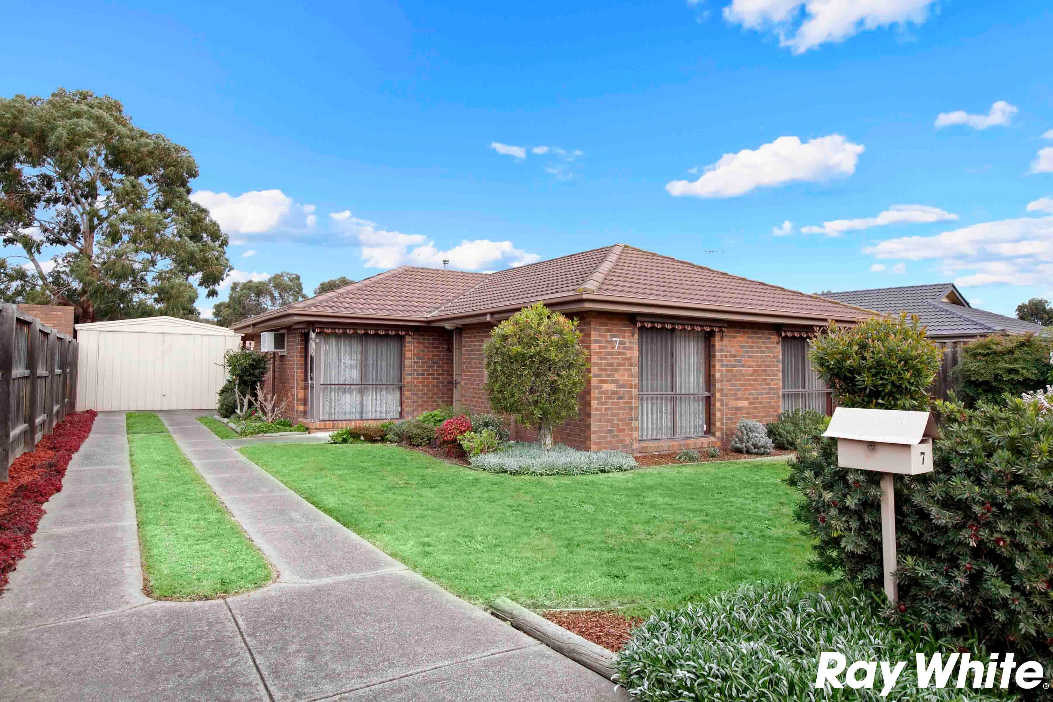 7 Oakbank Avenue, Mill Park VIC 3082, Mill Park - Image 1